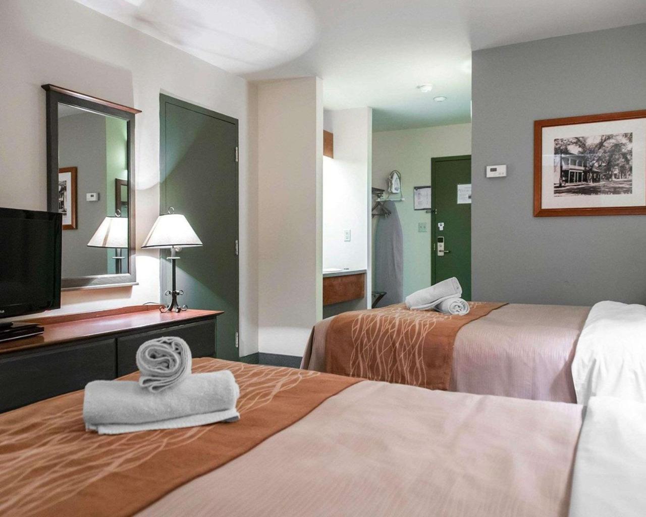 Ax Hotel Монт-Тремблант Екстериор снимка